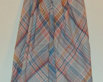 SALE S Vintage 70s Plaid Skirt