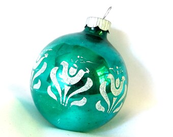 Green Shiny Brite Christmas Ornament Stenciled with White Tulips