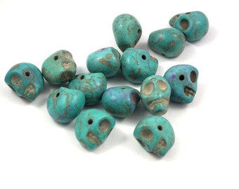 ❤ x 3 ❤ turquoise stone skull beads