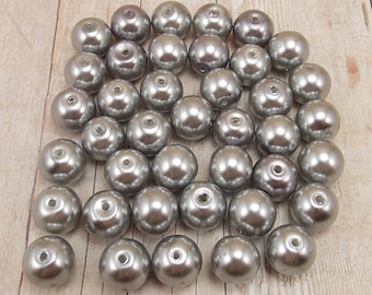10mm Glass Pearls - Medium Gray - 40 pieces - Dark Silver - Medium Grey