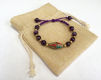 Bracelet With Amethyst - Brass - Handmade Macrame (With Adjustable Slipknot)
