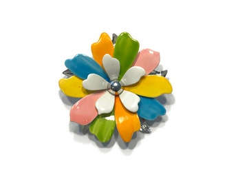 Vintage 1960s Enamel Flower Brooch, Signed Sarah Coventry Pastel Daisy Brooch, Mod Flower Pin, Flower Power Brooch, Costume Jewelry