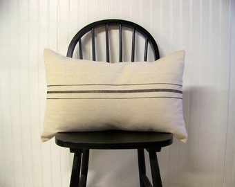 free shipping - grainsack pillow - black stripe - canvas - vintage style - farmhouse - lumbar - rustic - rustic pillow - grain sack