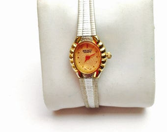 Vintage seiko quartz Wrist Watch, silver/gold Tone, Winter Sale, Item No. B125