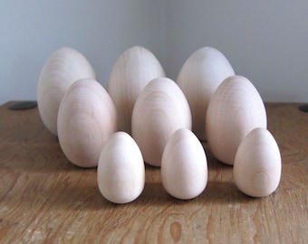 Wooden Egg Set - Wood Easter Eggs in 3 Different Sizes