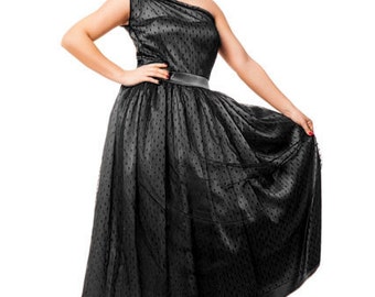 Tea length bridesmaid dress Bridesmaid dress plus size Prom dress plus size Prom dress off the shoulder
