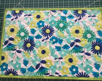 Blue & Lime Green Modern Floral Quilted Placemats
