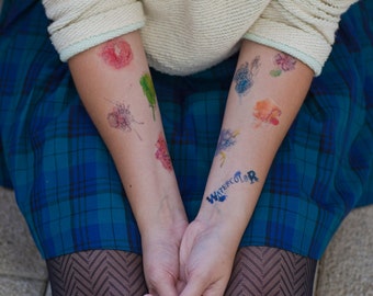 10 Temporary Tattoos with Watercolor Flowers and Animals