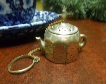 TeaPot Shaped Loose Leaf Tea Infuser, Small TeaPot Shaped Infuser