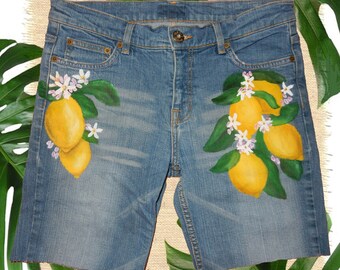 UK 14 Hand Painted LEMON Shorts