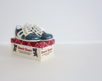 Vintage Navy and White Oxfords