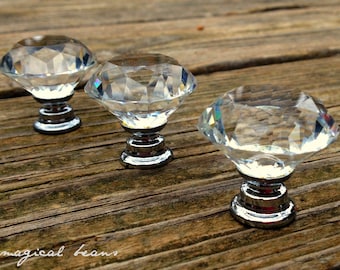 Clear Glass Knob - Vintage Inspired Diamond Cut Crystal Pull - Reproduction Hardware - Decorative Dresser Knob - Victorian Drawer Pull
