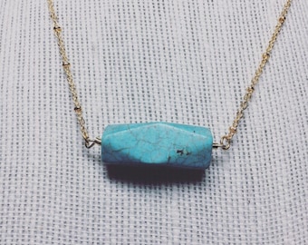Turquoise collarbone necklace