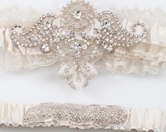 Wedding garter set Briana, statement bridal garter set, Ivory garter set, Beaded wedding Garter