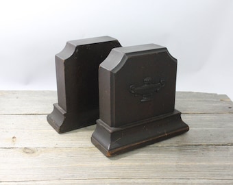Lovely wood bookends with Grecian urn or lamp overlay. Bookends, vintage bookends, antique, wood bookends, wood, Grecian, urn, lamp, decor