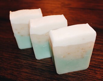 peppermint oatmeal exfoliating bar soap