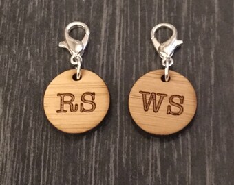 Stitch markers knitting - Right Side and Wrong Side clasped markers bamboo