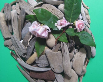 50 Driftwood Pieces-- 1" to 4" Bulk Drift Wood--Craft Supplies--BeachWedding Decor