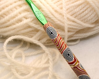 Polymer clay crochet hook, Boye I-9 or 5.25mm, ergonomic hook, decorative crochet hook, handmade design, ready to ship
