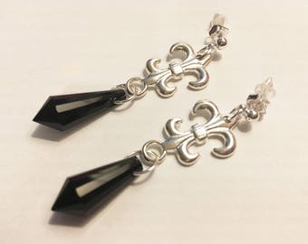 Black Lady Moon Clan Crystal Cosplay Costume Earrings (Silver)