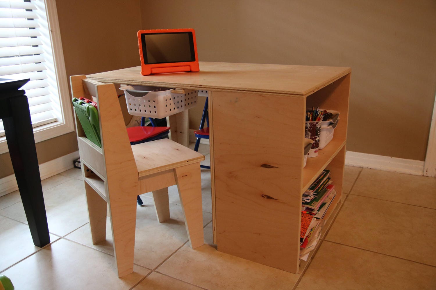 BUNDLE PACKAGE Table and Chairs with Storage Digital