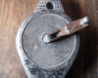 Former line a chalk blue functional .article of macon .outil of work