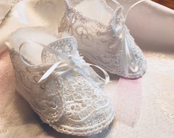 Baby Girl Shoes, Infant girl clothes, Baby, Embroidery Baby Shoes, Lace Baby Booties, Crib Shoes, Christening Shoes