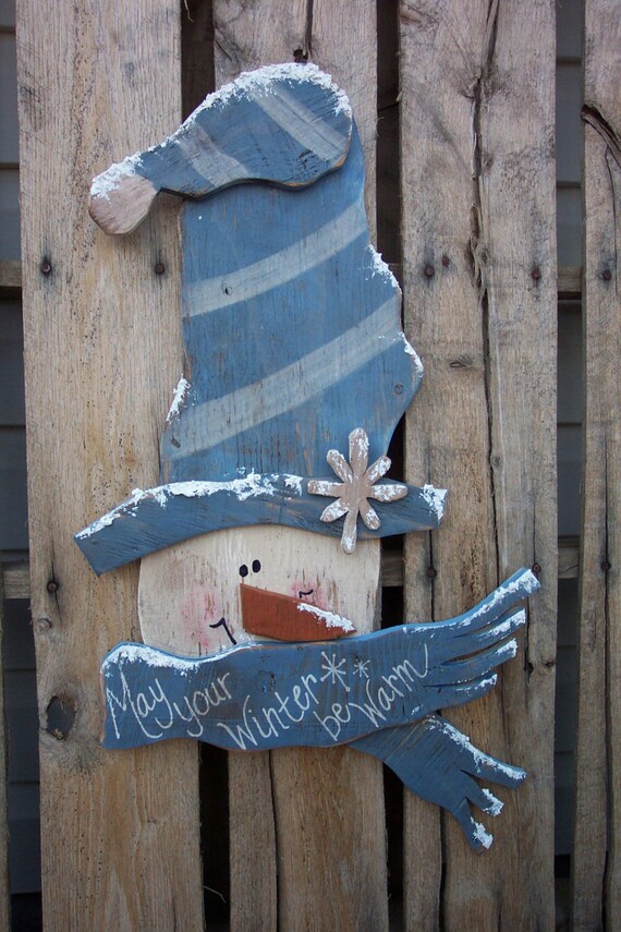 Items similar to Winter Greetings Snowman Wood Craft 