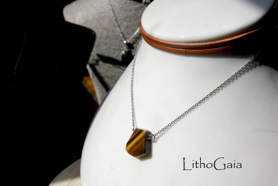 Tiger Eye Necklace, Leather Choker and Stainless Steel Chain, Protection Stone, Crystal Necklaces, Healing Stone, Jewelry Gift for Her