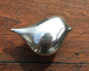 Little Bird Drawer knobs - Furniture Knobs - Cabinet Knobs in Silver (MK118)