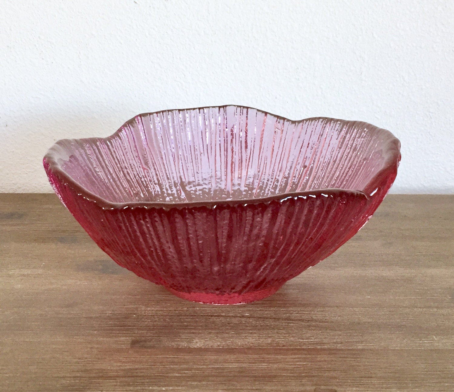 Vintage Hand Blown Purple Glass Fruit Bowl Ruffled Edge Bowl