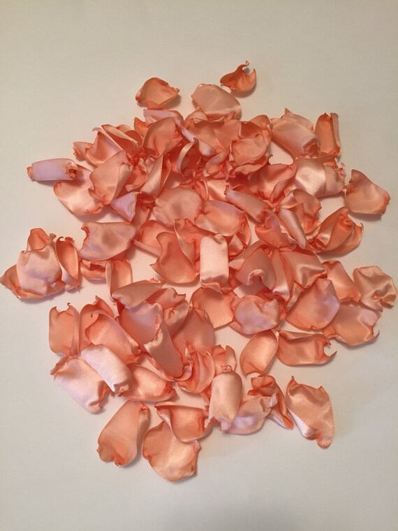 Peach Rose Petals/Peach Flower Girl Petals/Wedding Rose