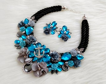 Beautiful handmade bib statement necklace with earrings, jewelry set, gift for her, wedding, bridesmaid jewelry, summer necklace