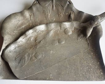 Vintage Crumber / Kayservinn / Silent Butler / Pewter Items / Solid pewter /