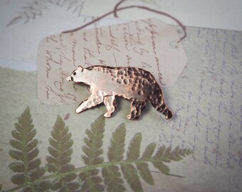 copper bear brooch, rustic copper pin, woodland accessories, copper animal jewelry, gift for good luck, gift for her, gift under 30
