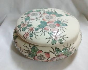 Vintage Floral trinket dish with lid