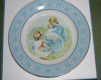 Tenderness Plate by Avon 1974 In Original Box