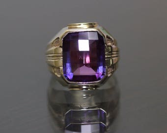 Designer ECCO 10k Yellow gold Natural Emerald cut Amethyst solitaire Ring 5.5ct