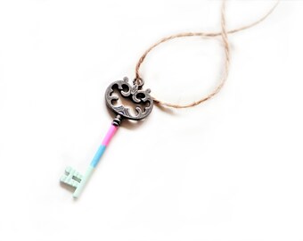 Skeleton Key Necklace | Silver Key Charm Necklace | Steampunk Jewelry | Victorian Key Jewelry