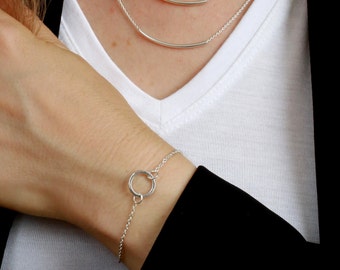 Sterling Silver Circle Bracelet Dainty Circle Silver Bracelet Sterling Silver Layering Bracelet Stacking Bracelet Silver Delicate Silver•LPB