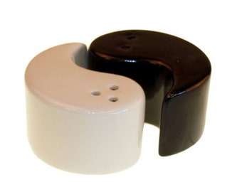 ceramic salt and pepper shakers