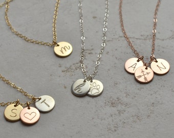 Tiny disk necklace, mom necklace, kids initial, personalized Necklace, small initial necklace, gift for mom, gift for her