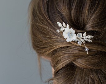 Bridal Hair Comb, Silver Wedding Hair Comb, Crystal Hair Comb, Floral Headpiece, Beaded Headpiece