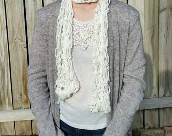 Chunky Skinny Cream Scarf