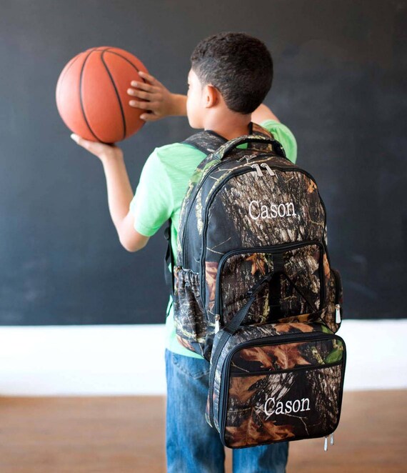Картинки по запросу nba player with schoolbag