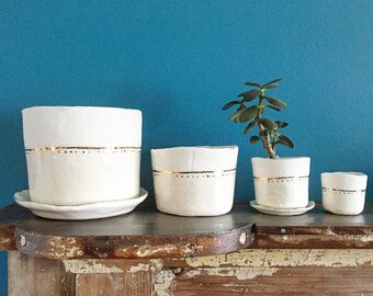 Made to Order: Ceramic & 22kt gold planter with drainage hole, Large to small planter, apartment decor, gold decor, minimalist ceramics