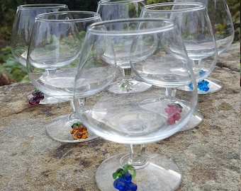 Vintage French Wine Glasses / Grape wine charms / Vintage wine glasses / Unusual French glasses / Set of 6 wine glasses / Retro wine glass