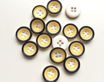 10 Green Laser Reflective Plastic 4 hole Buttons. 0.51 inch.