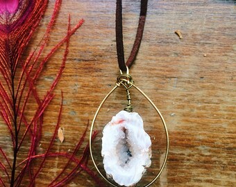 Stone Necklace: Geode love