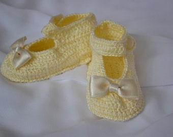 Luce giallo bambino scarpe, Crochet bambino scarpe, neonato e bambino, scarpe per bambini, Baby shower regalo